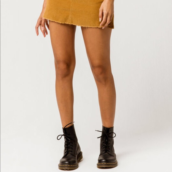 NWOT Sky and Sparrow Light Brown Corduroy Mini Skirt with Frayed Hem Size 9 - Picture 5 of 15